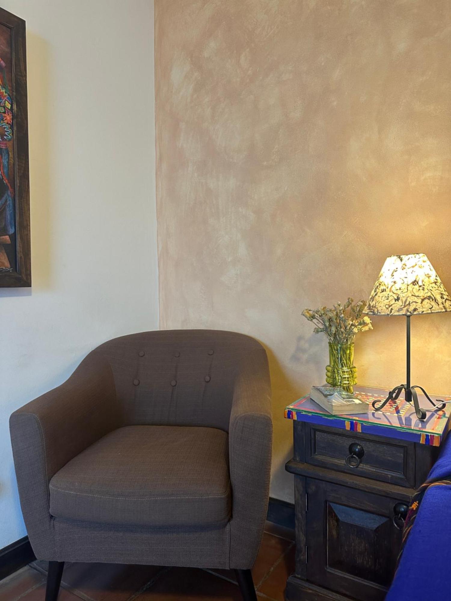 לינה וארוחת בוקר אנטיגואה גואטמלה Casa Elena מראה חיצוני תמונה
